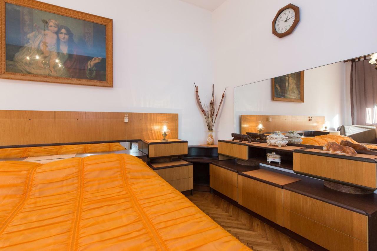 Appartement Neda à Punat Extérieur photo