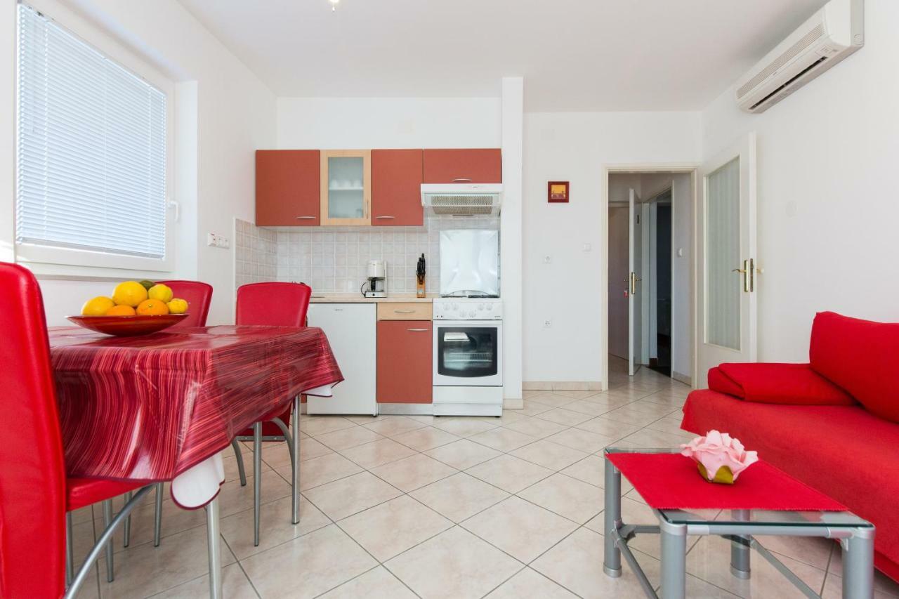Appartement Neda à Punat Extérieur photo